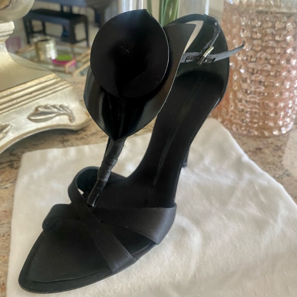 Elman Venezia Black Satin Orchid Evening Stiletto - Picture 2 of 14